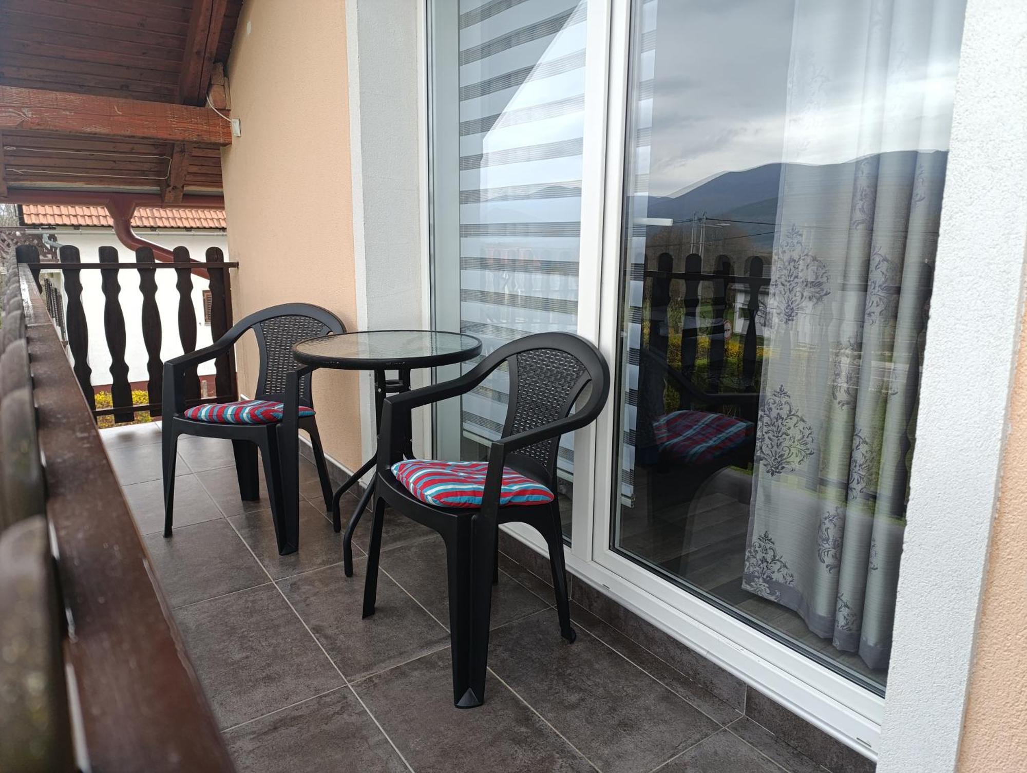 Guest House Toic Korenica Chambre photo